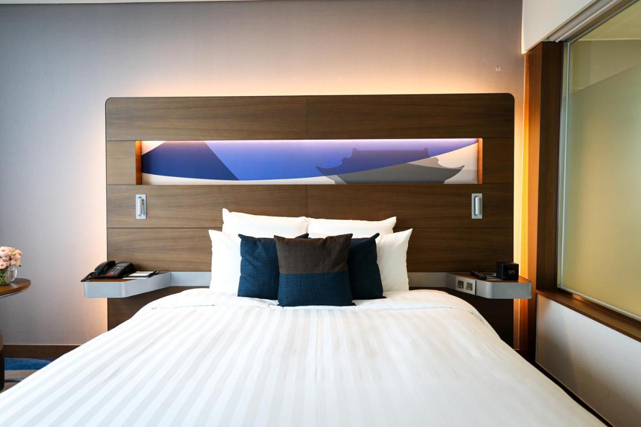 Novotel Ambassador Suwon Exterior foto