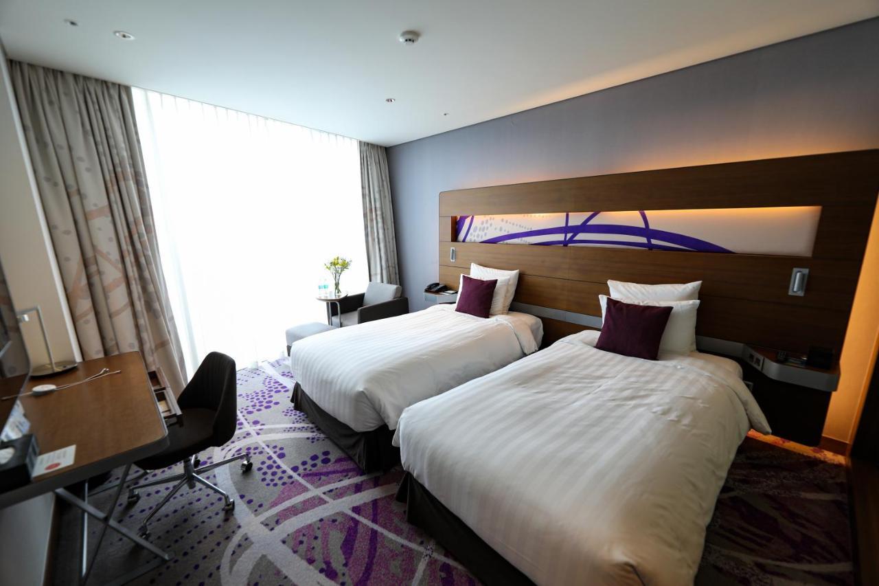 Novotel Ambassador Suwon Exterior foto